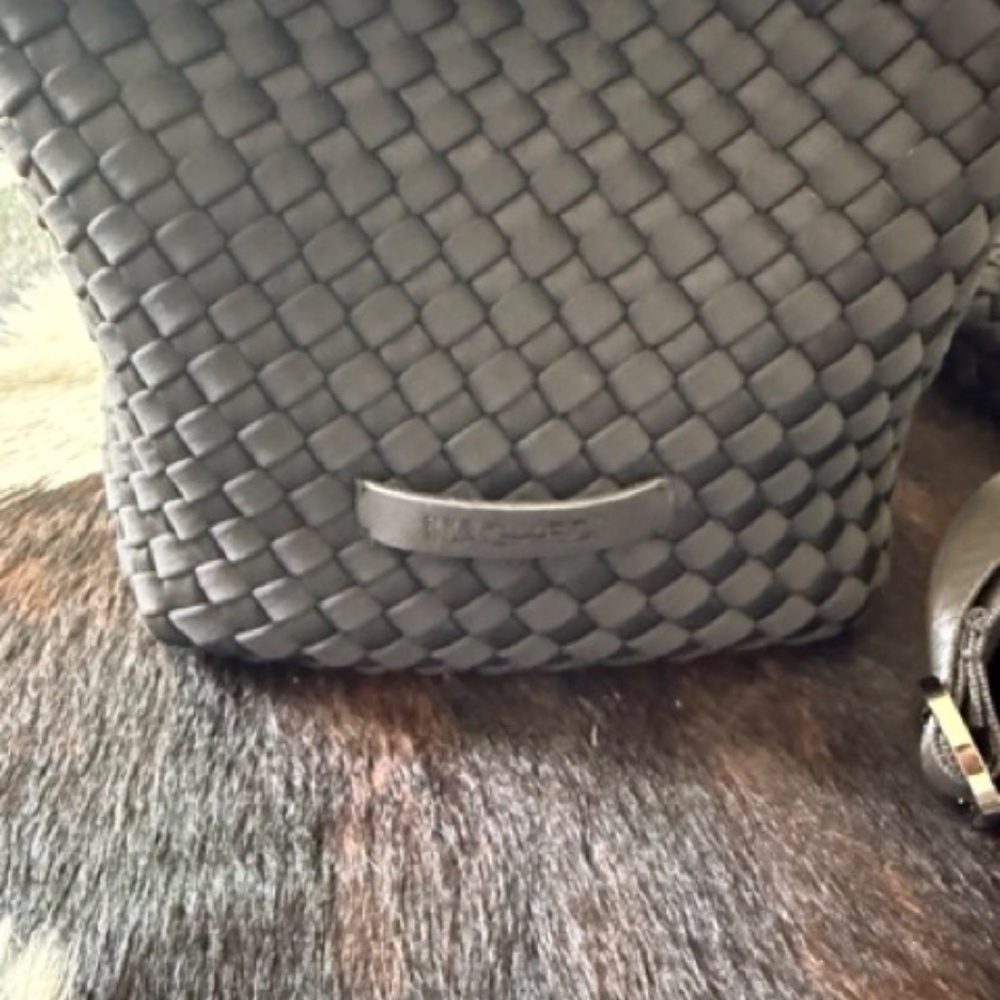 Naghedi St. Barths S Tote Black Woven Neoprene Crossbody Strap Pouch Dust Bag. - Picture 4 of 5